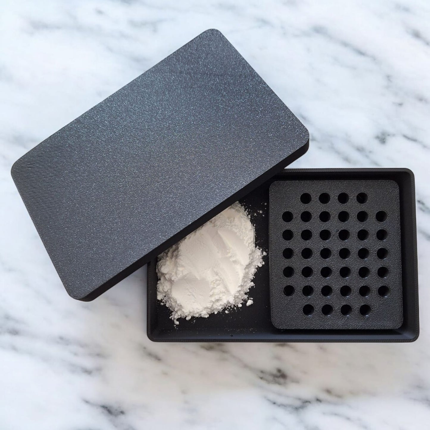 0003 - Cornstarch Tapper Box